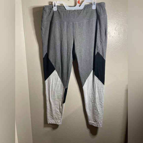 Gray, black, and white high waisted leggings - Picture 1 of 3